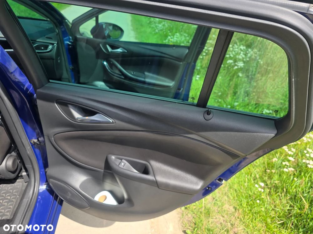 Opel Astra 1.6 D Start/Stop Edition - 17