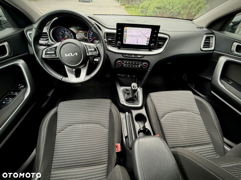 Kia Ceed 1.5 T-GDI M - 6
