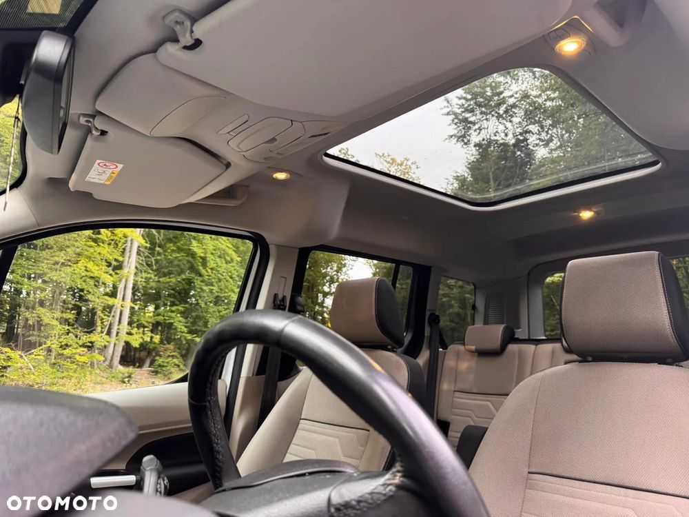 Ford Tourneo Connect 1.6 TDCi Titanium - 15