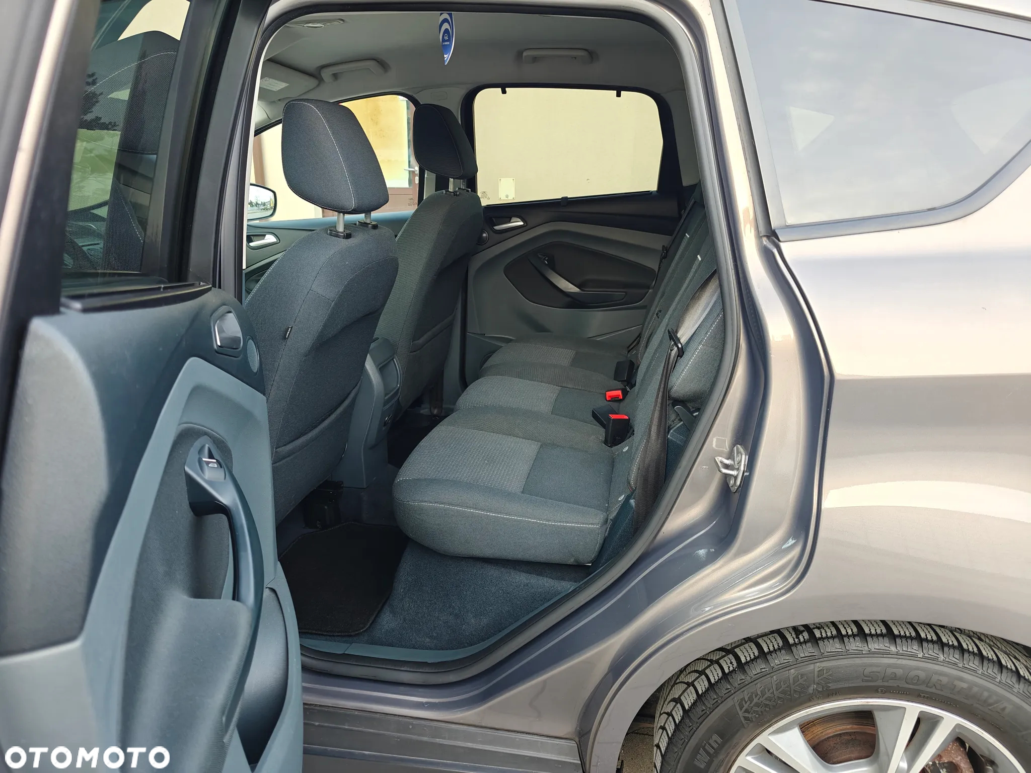 Ford C-MAX - 12