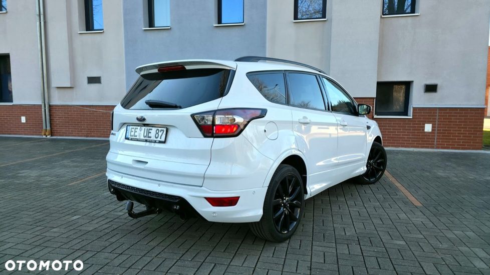 Ford Kuga 2.0 TDCi 2x4 ST-Line - 6