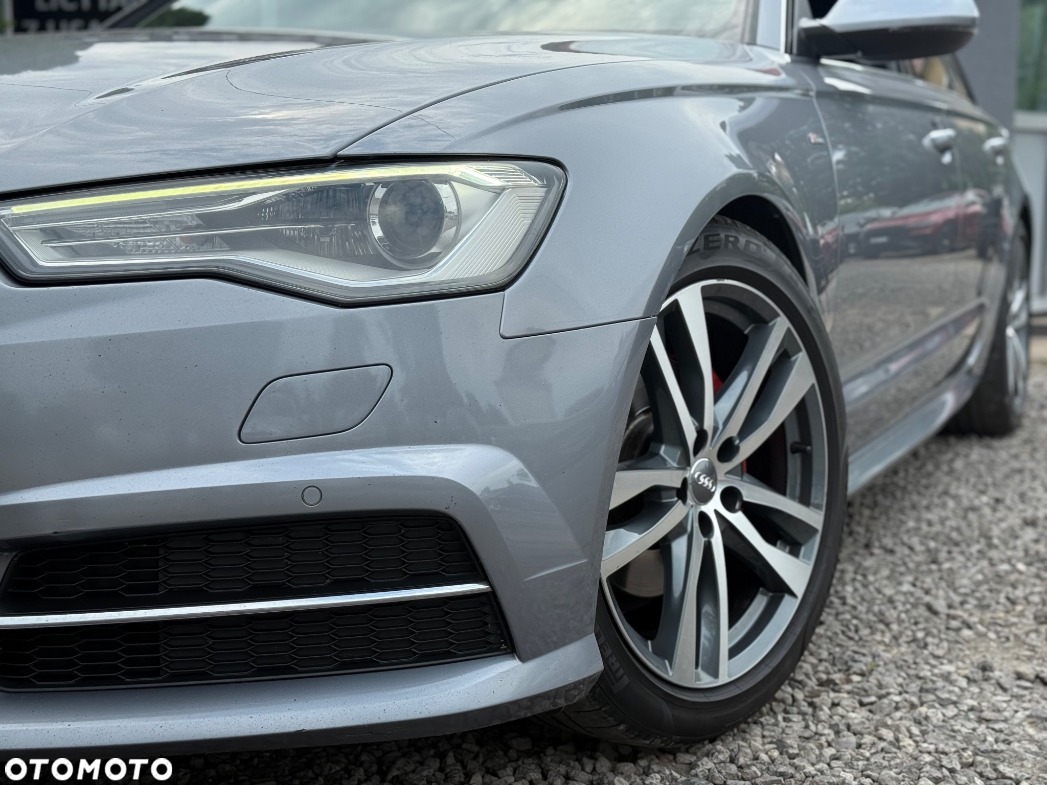 Audi A6 Avant 2.0 TDI Ultra DPF S tronic - 3