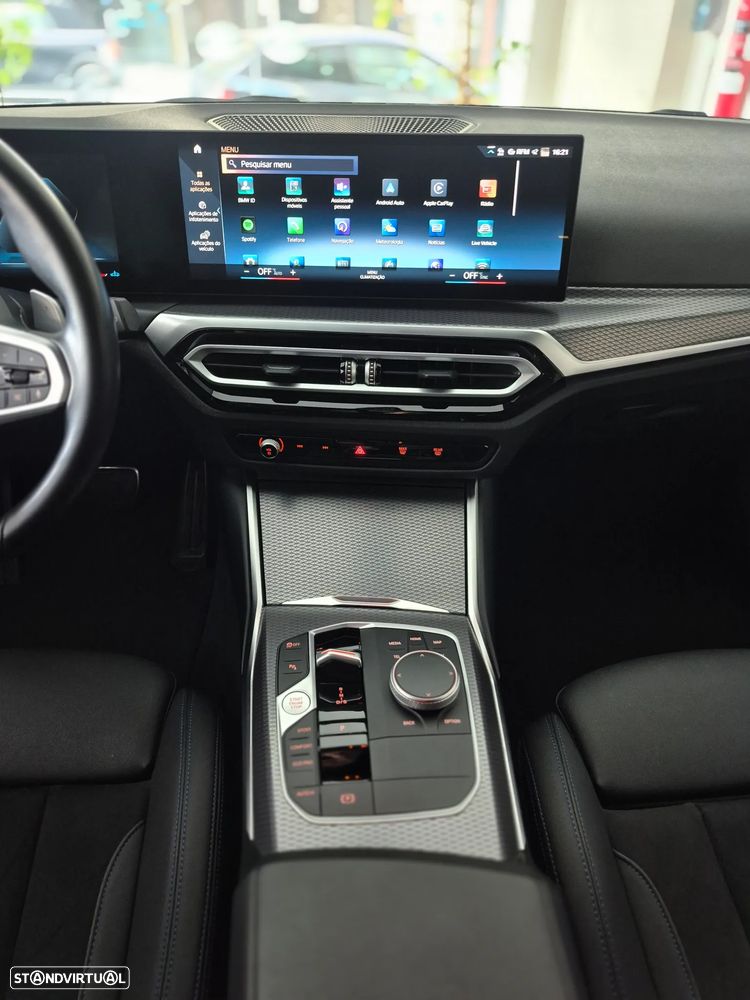 BMW 320 d Pack Desportivo M Auto - 19