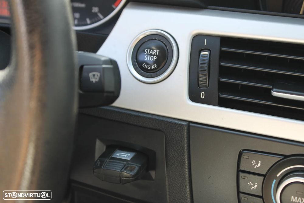 BMW 318 d Navigation - 31