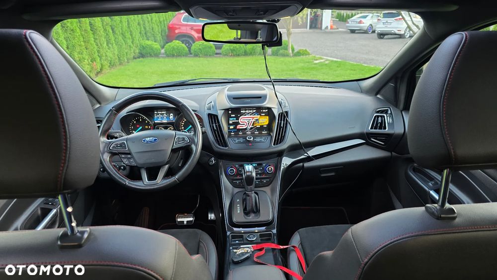 Ford Kuga 2.0 TDCi AWD ST-Line - 28