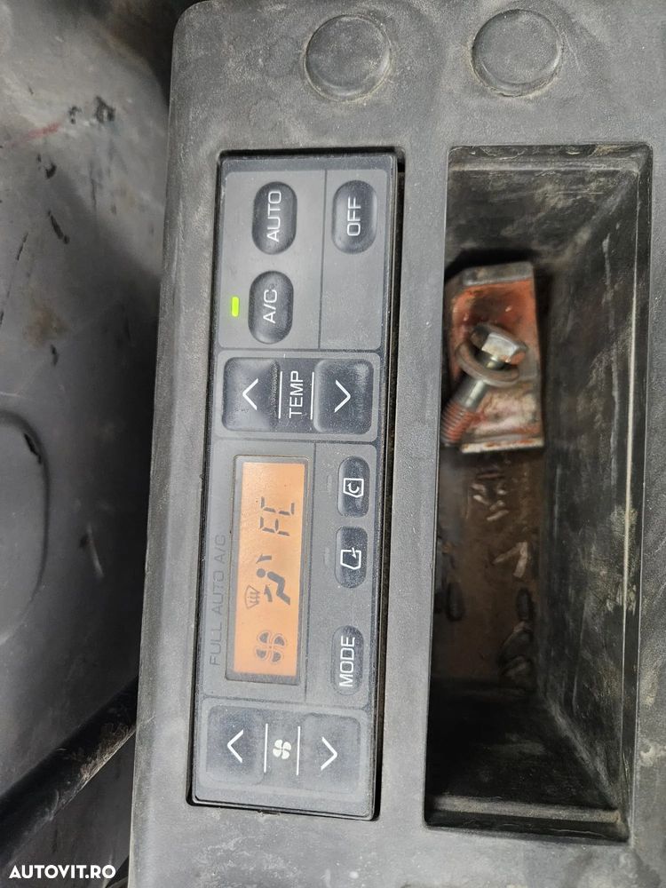 Hitachi Zaxis 85 USB - 12