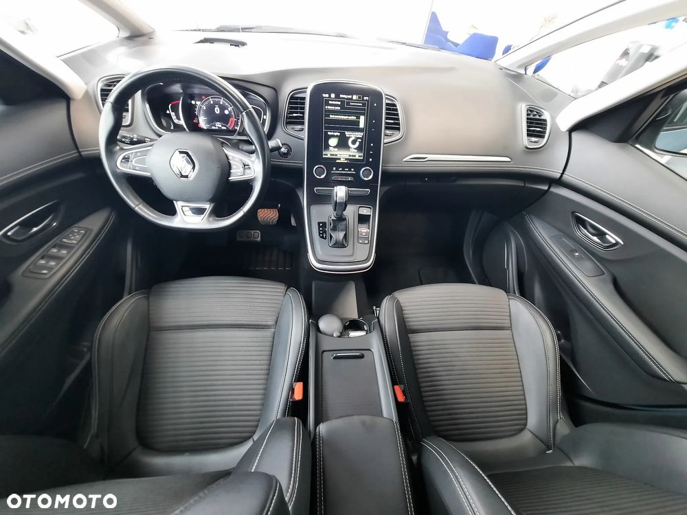 Renault Scenic TCe 140 GPF EDC INTENS - 11