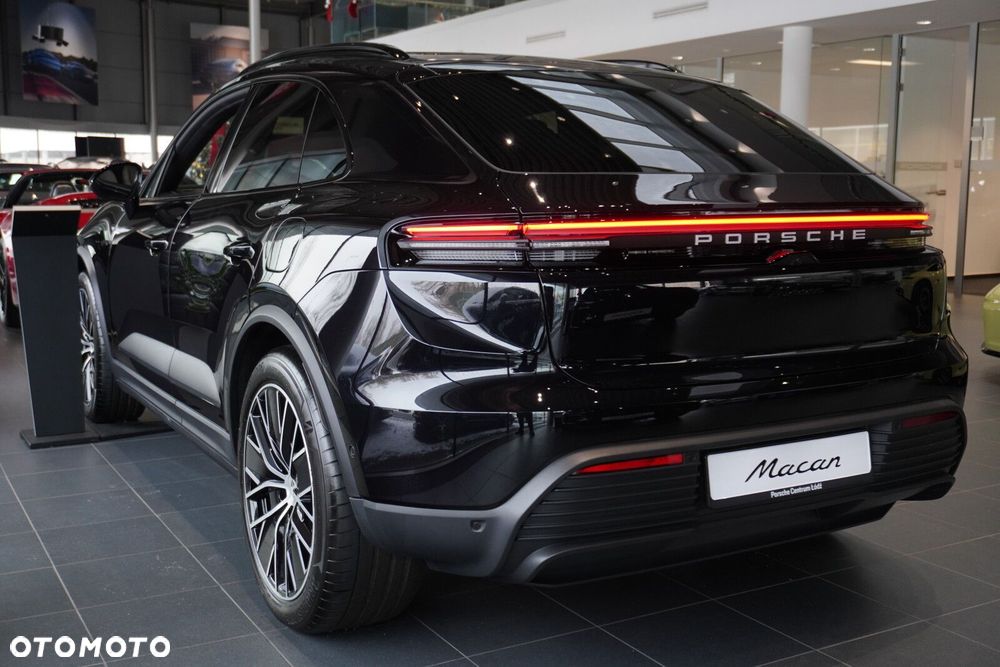 Porsche Macan - 8