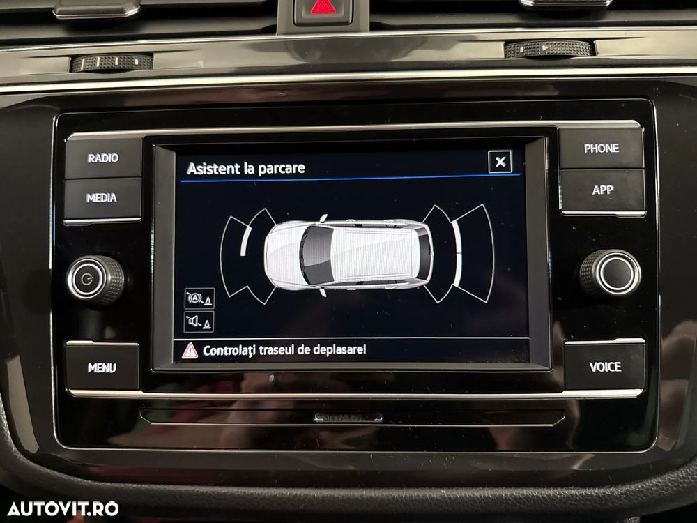 Volkswagen Tiguan - 20