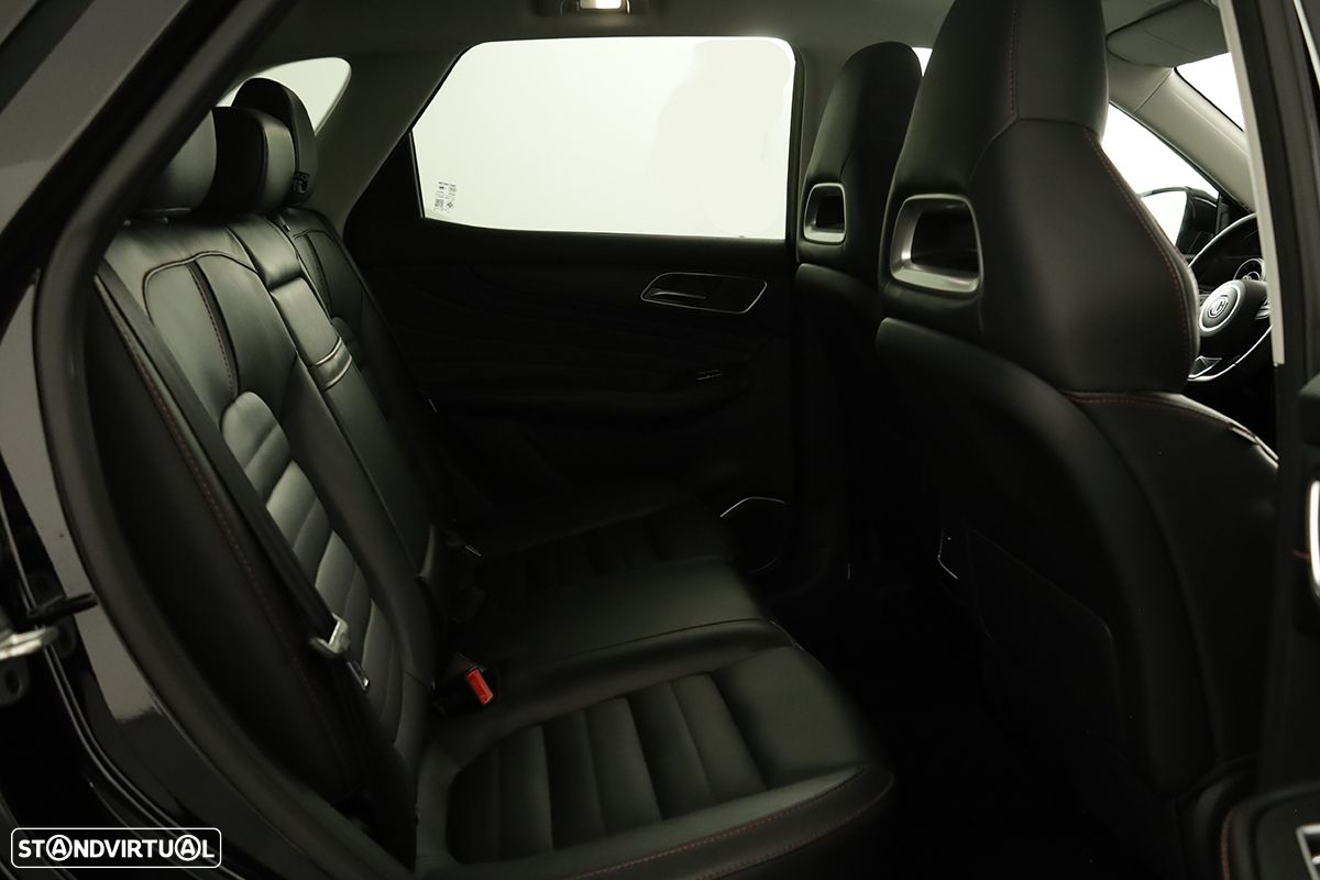 MG EHS 1.5 T-GDI Plug-in Hybrid Luxury - 19