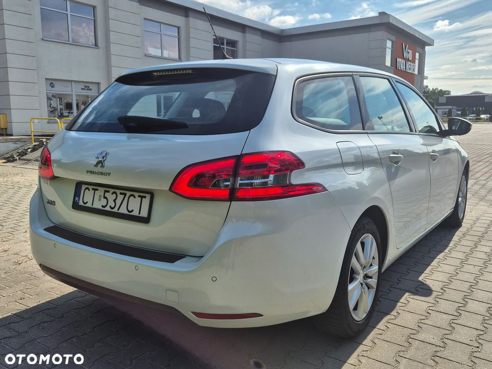 Peugeot 308 BlueHDi 130 EAT8 Allure Pack - 5