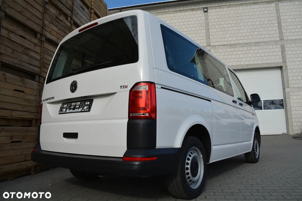 Volkswagen Transporter T6 TDI L1H1 DSG - 6