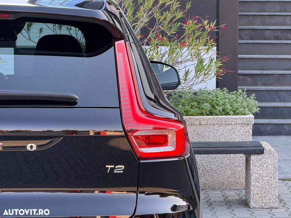 Volvo XC 40 - 36