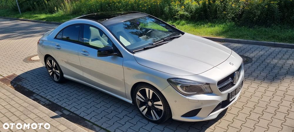 Mercedes-Benz CLA 200 7G-DCT Urban - 7