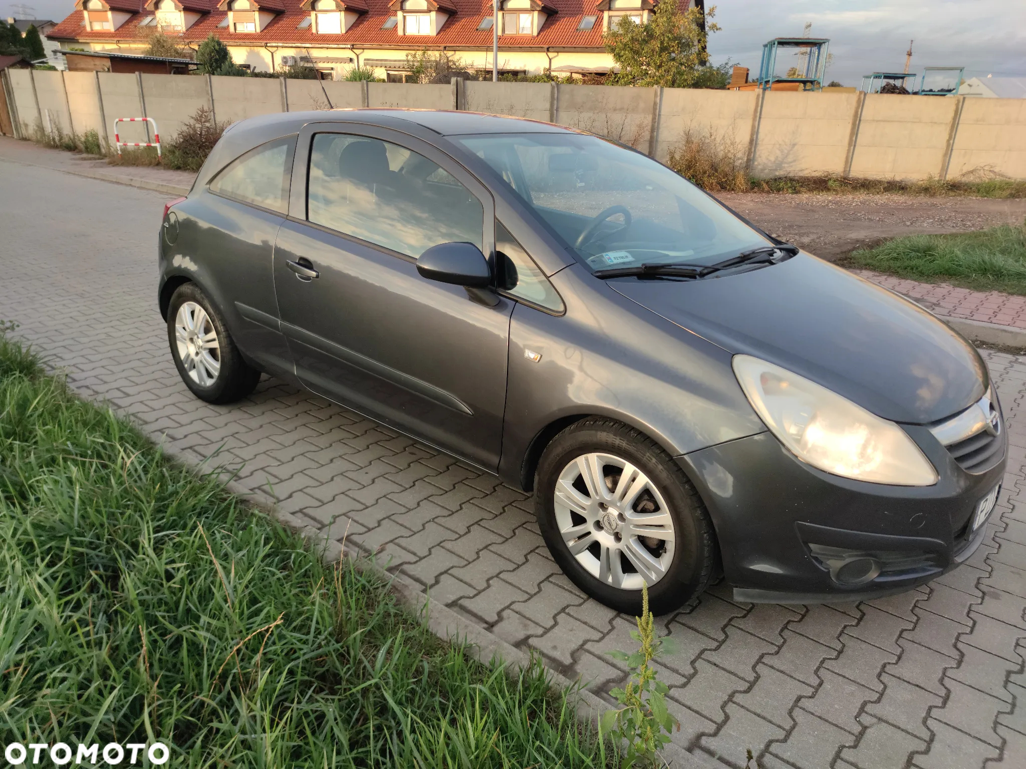 Opel Corsa 1.4 16V Enjoy - 14