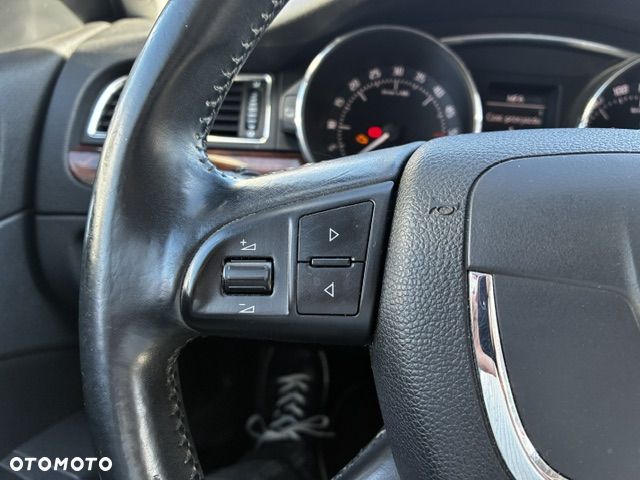 Skoda Superb 2.0 TDI DSG L&K - 21