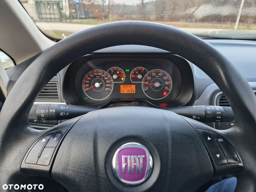 Fiat Punto 1.2 16V Active - 16