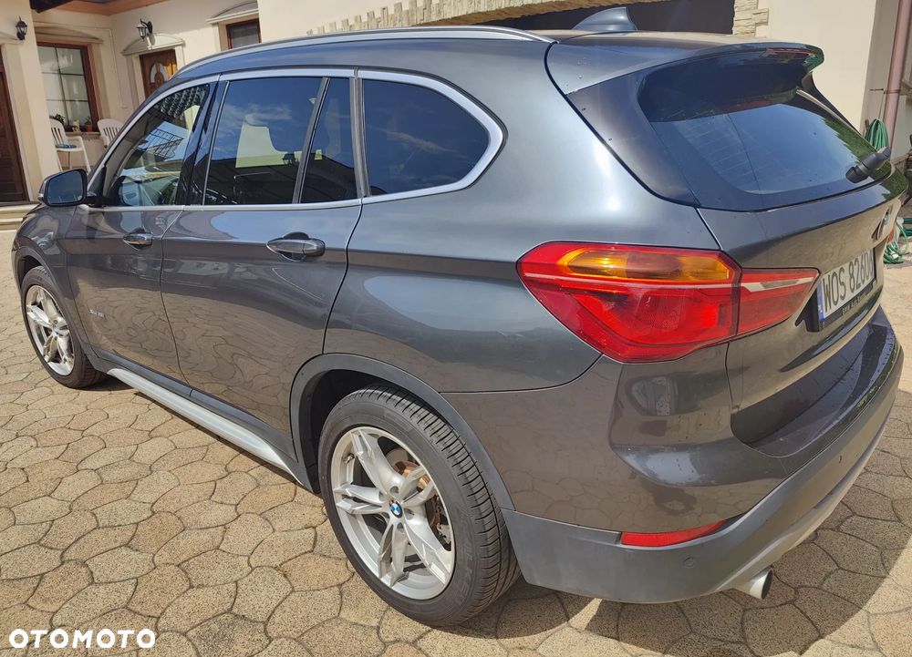 BMW X1 xDrive28i - 3