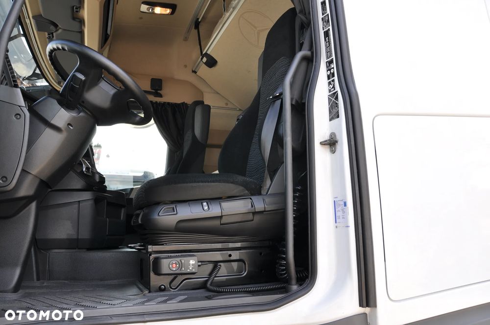 Mercedes-Benz Actros bez retardera - 13