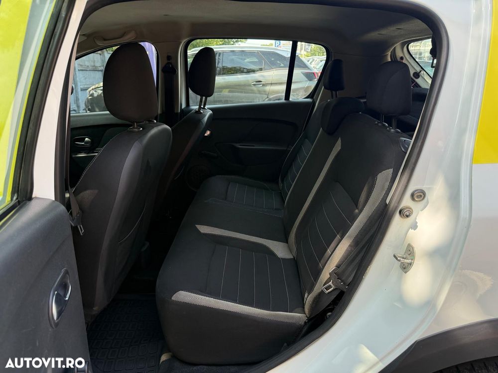 Dacia Sandero Stepway - 21