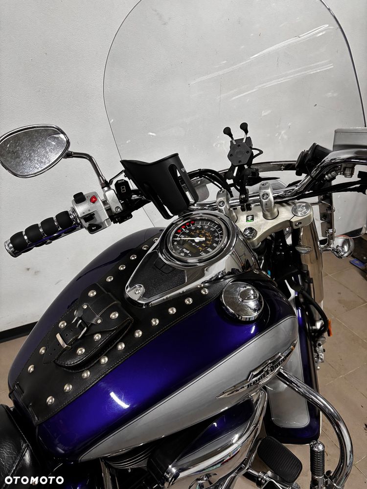 Suzuki VL 800 Volusia - Boulevard C50 - 9