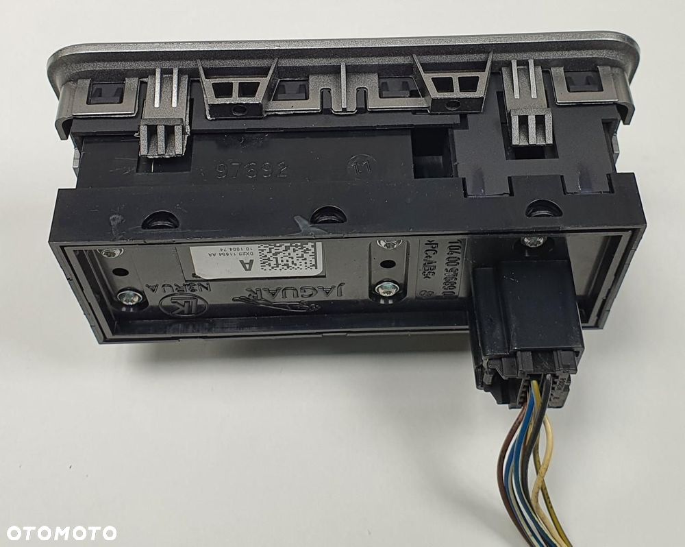 PANEL ŚWIATEŁ OTWIERANIA KLAPY JAGUAR XF X250 - 2