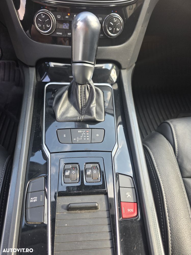 Peugeot 508 2.0 BlueHDI FAP BVA Allure - 17