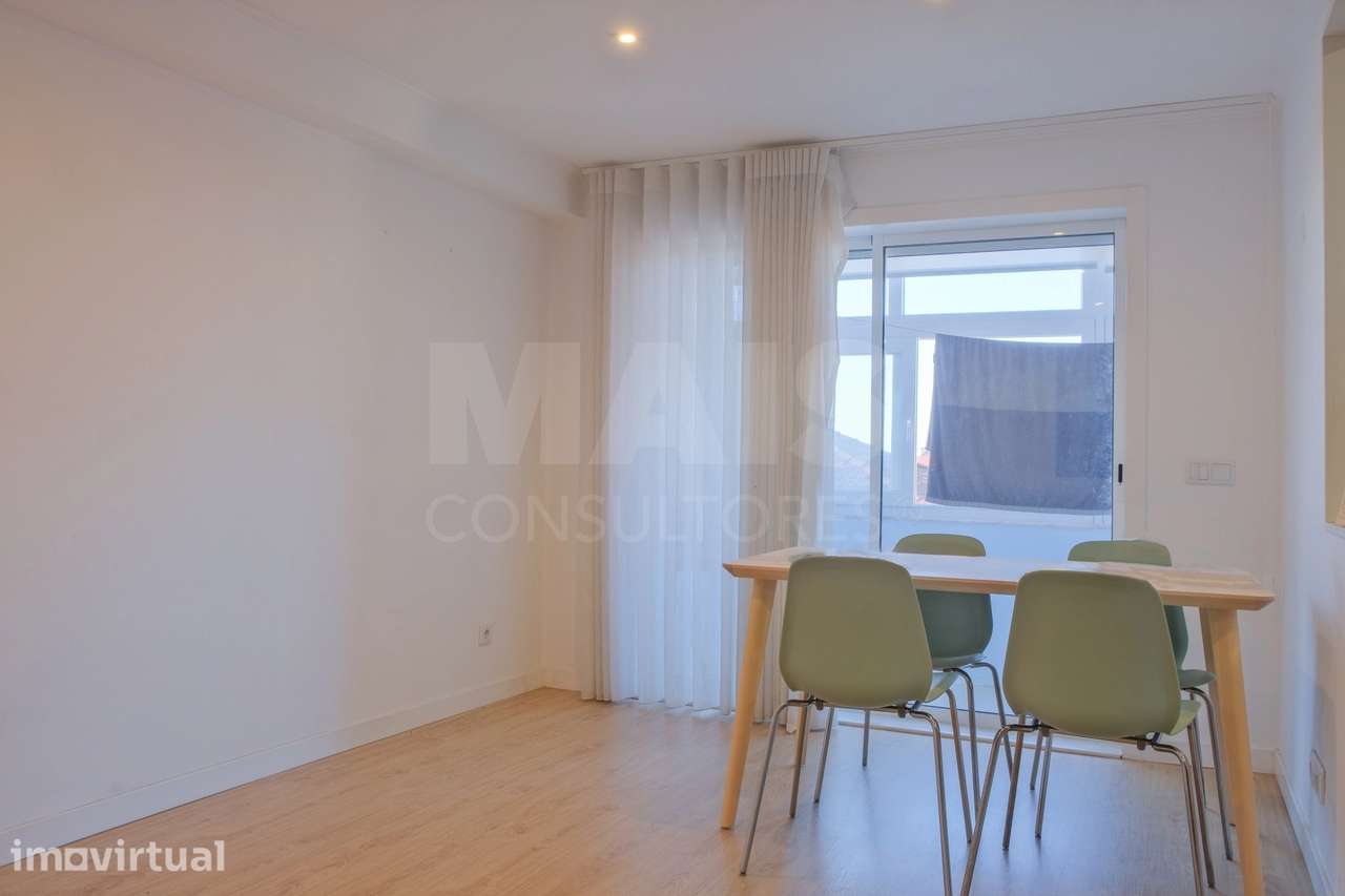 Apartamento T3 duplex remodelado - Grande imagem: 3/15