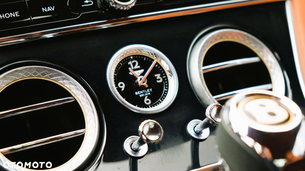 Bentley Continental GT - 18