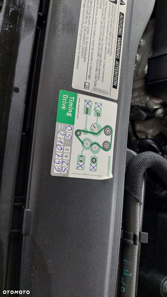 Volkswagen Golf - 28