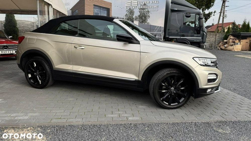 Volkswagen T-Roc - 15