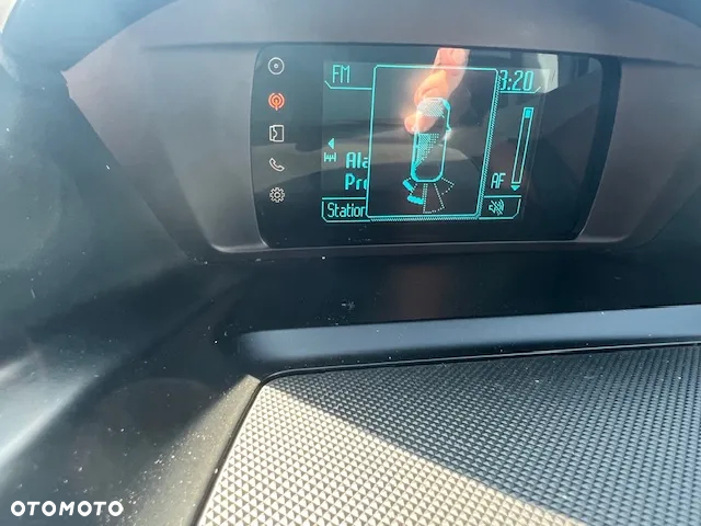 Ford Kuga 1.5 EcoBoost 2x4 Titanium - 27