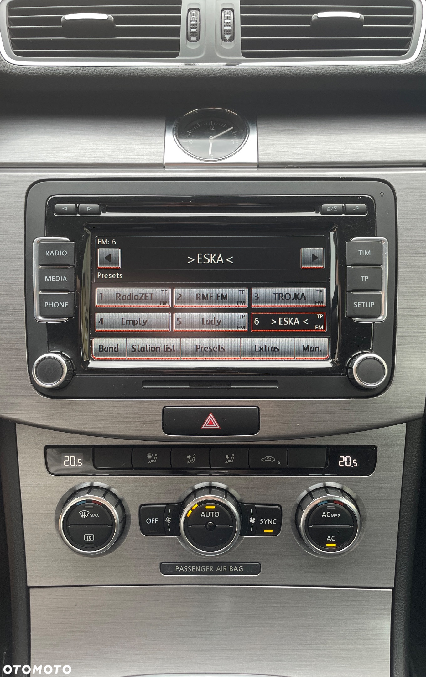 Volkswagen Passat 2.0 TDI Comfortline - 29