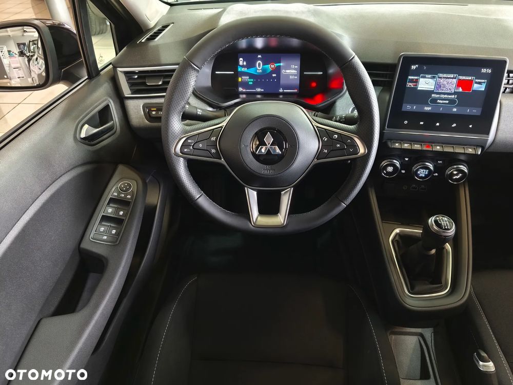 Mitsubishi Colt 1.0T Invite Style Cold - 10