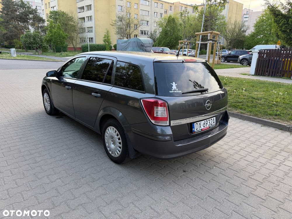 Opel Astra 1.6 Innovation - 3