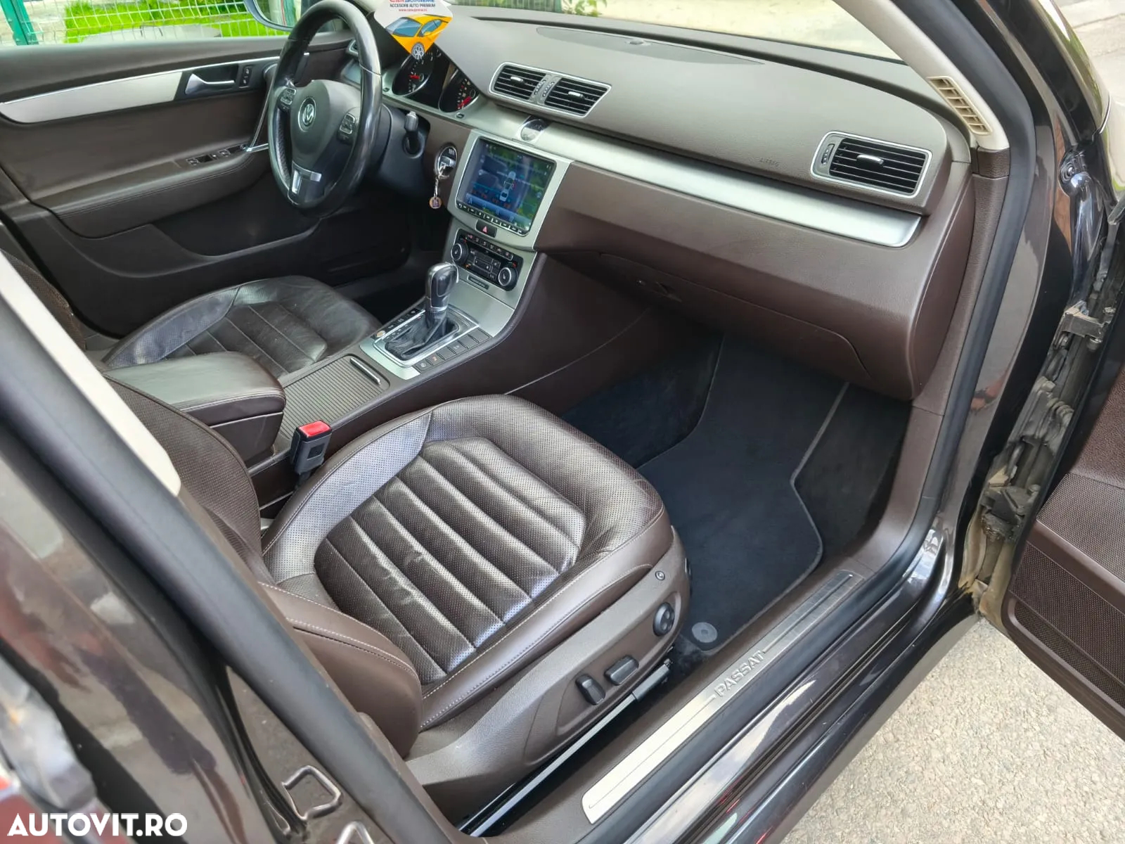 Volkswagen Passat Variant 2.0 TDI DSG BlueMotion Technology Highline - 4