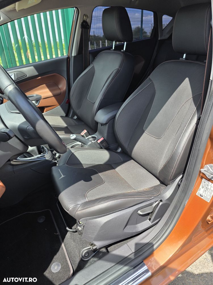 Ford Fiesta 1.5 TDCi Titanium - 9