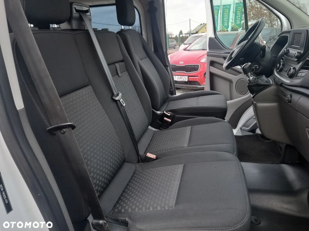 Ford Transit Custom 310 L2H1 Limited - 12