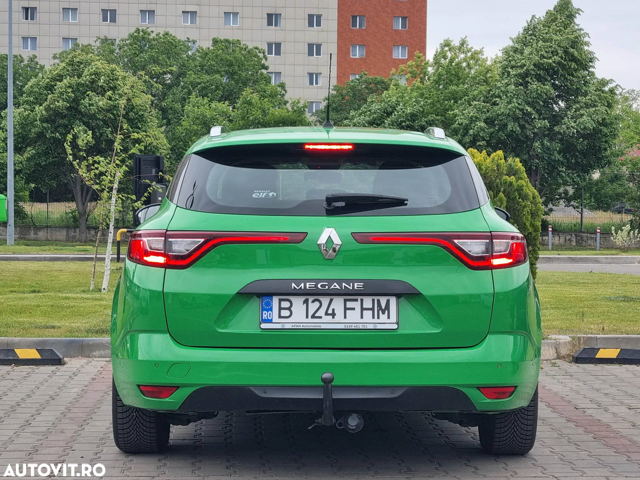 Renault Megane BLUE dCi 115 BUSINESS EDITION - 11