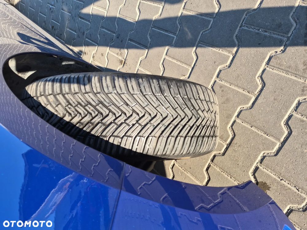 Renault Clio 1.0 TCe Techno - 19