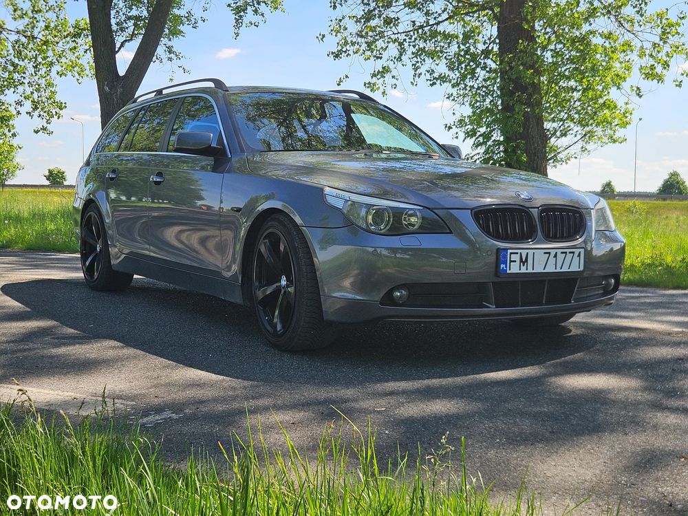 BMW Seria 5 523i - 3