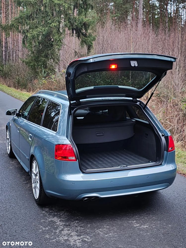 Audi A4 Avant - 23