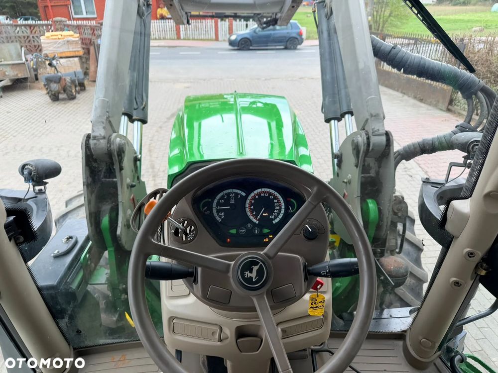 John Deere 6125R - 16