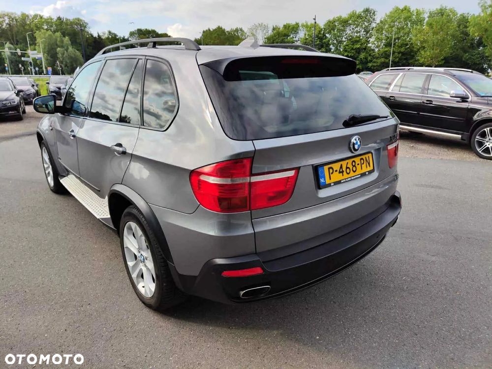 BMW X5 xDrive48i Edition 10 Jahre - 6