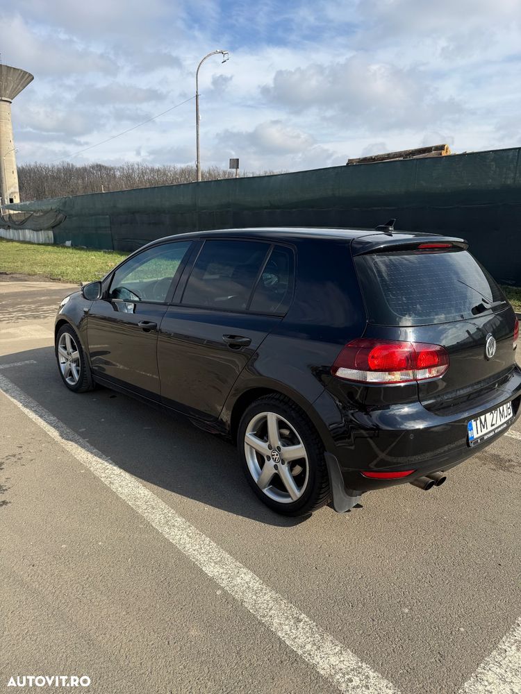 Volkswagen Golf 2.0 TDI Highline - 3