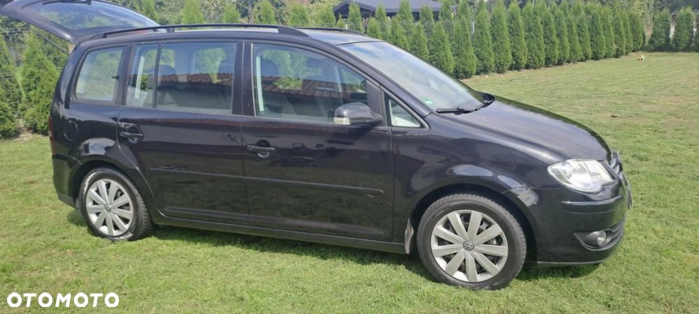 Volkswagen Touran 2.0 TDI DPF Life - 6