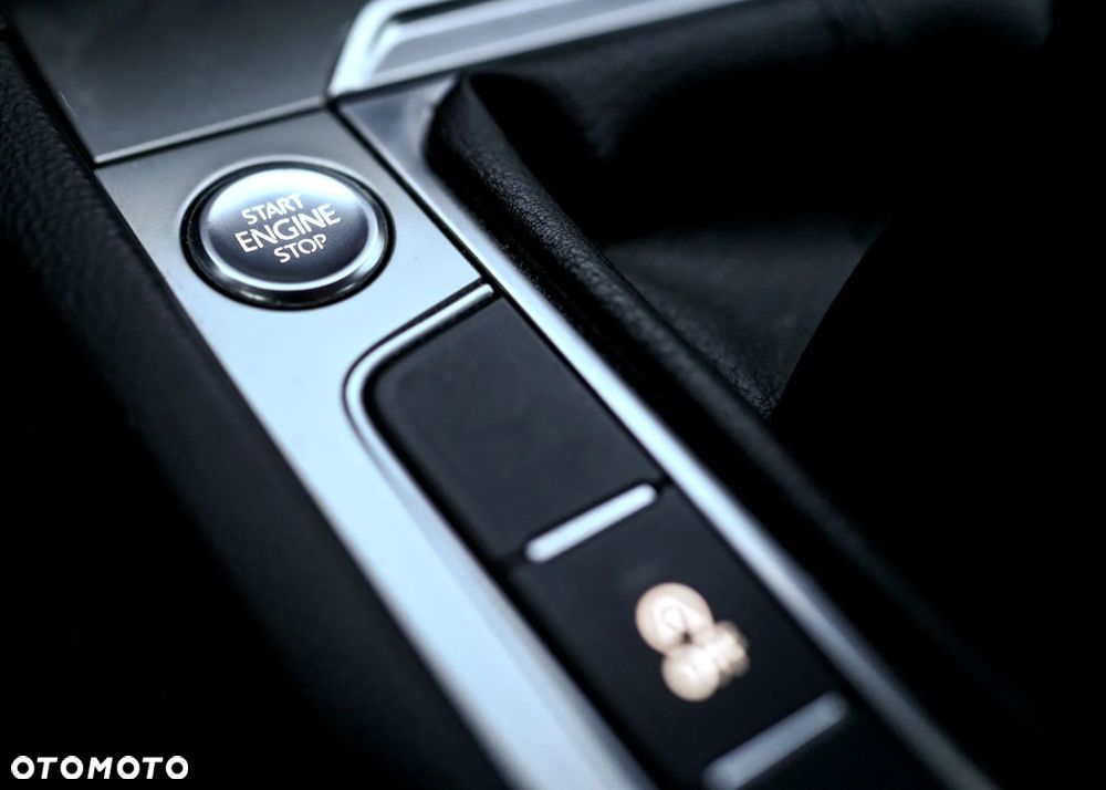 Volkswagen Passat ver-2-0-tdi-bmt-comfortline - 19