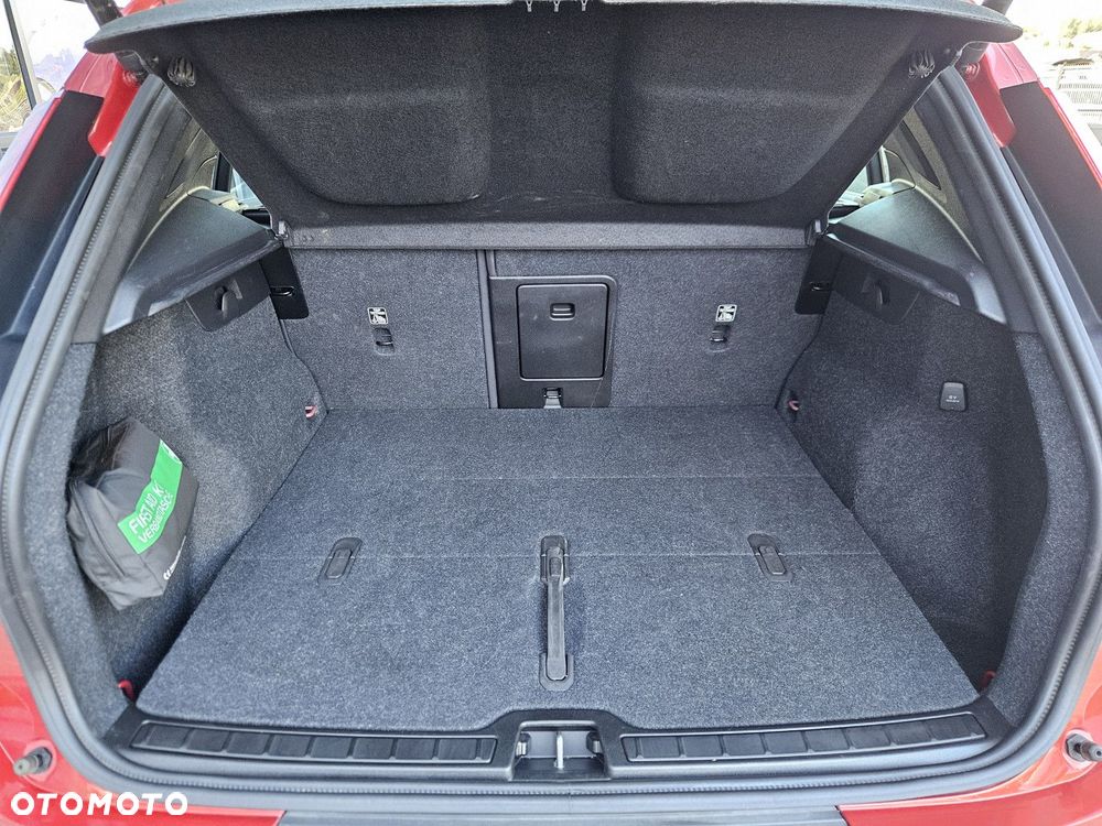 Volvo XC 40 - 30