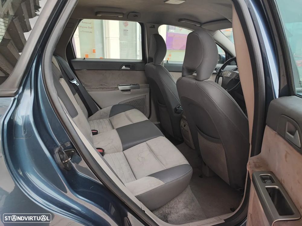 Volvo V50 1.6D Momentum - 13