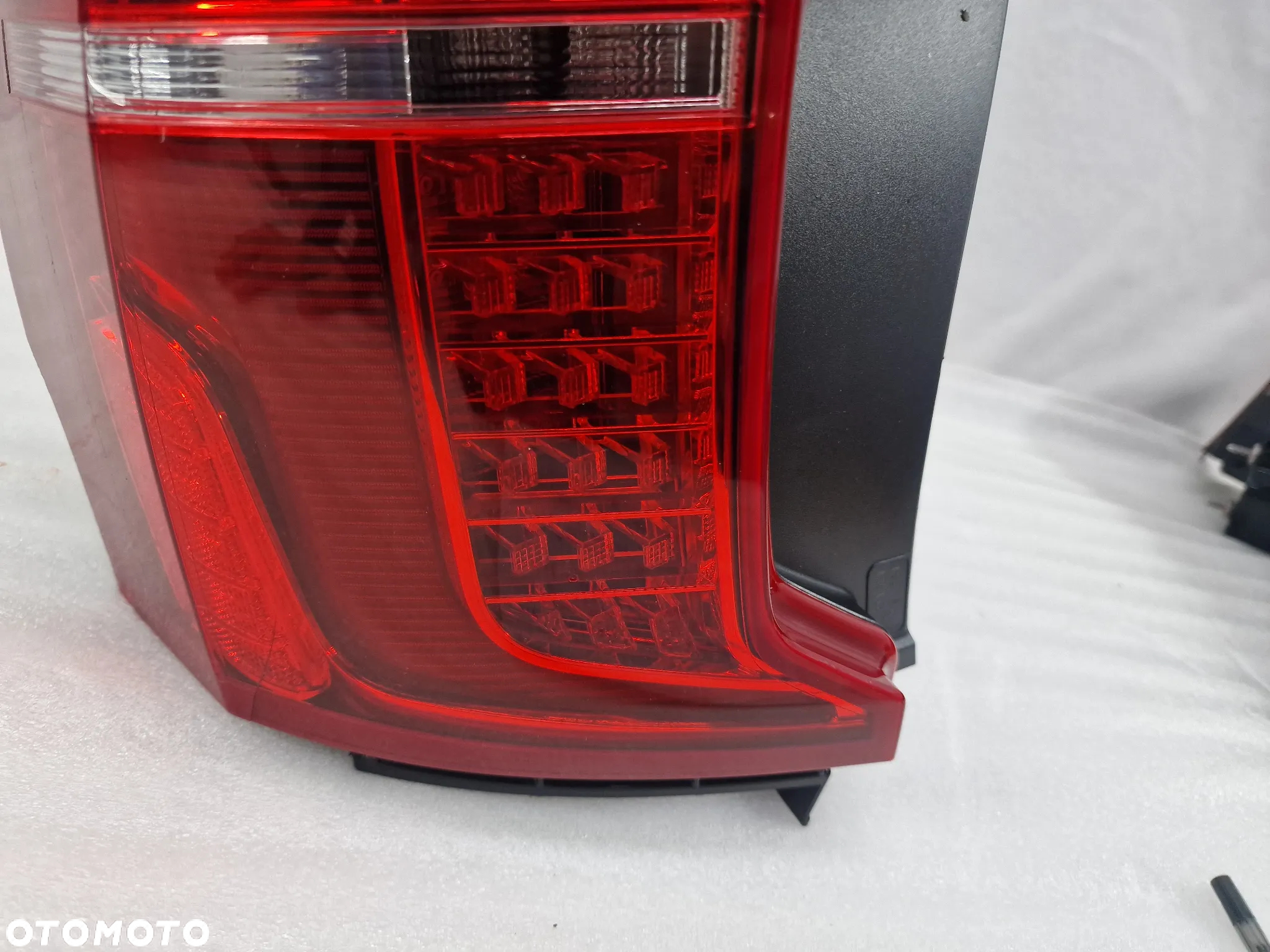 VOLVO XC90 II 15- LEWA LAMPA TYLNA TYLNIA TYŁ LED , NR 31655915 , NR AUKCJI LA751 - 6
